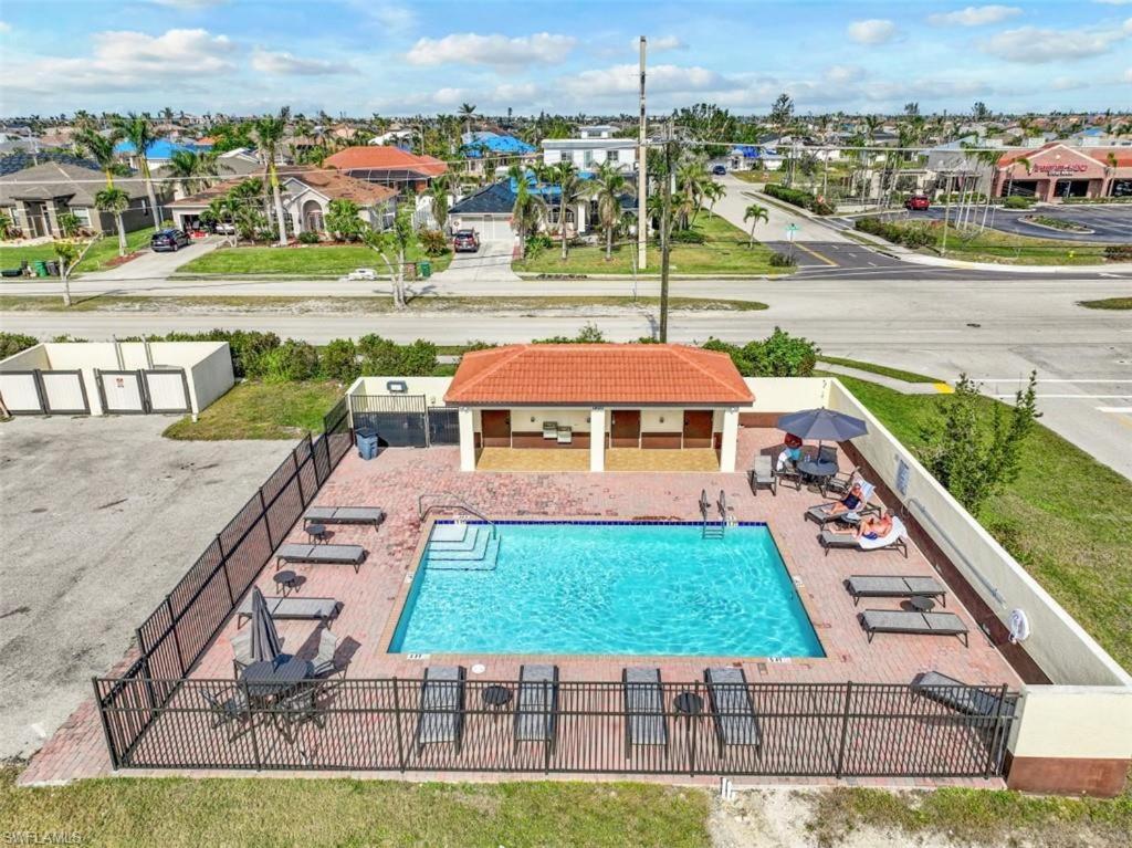 Luxury Oasis - Pool, Bbq, Patio - Cape Coral, Florida公寓 外观 照片